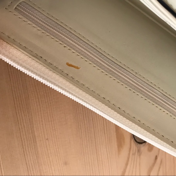 Large Coach wristlet - Picture 5 of 11